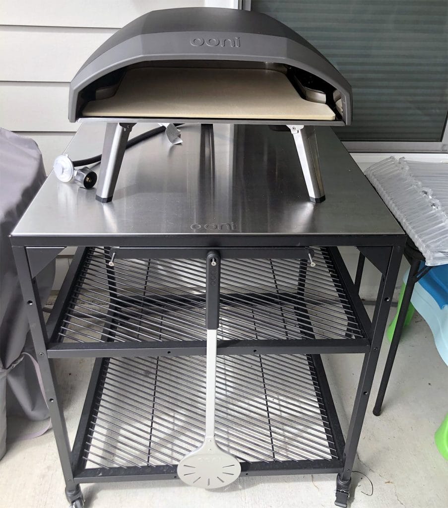 Ooni Koda 16 gas-powered pizza oven runs on either propane or natural gas  for control » Gadget Flow