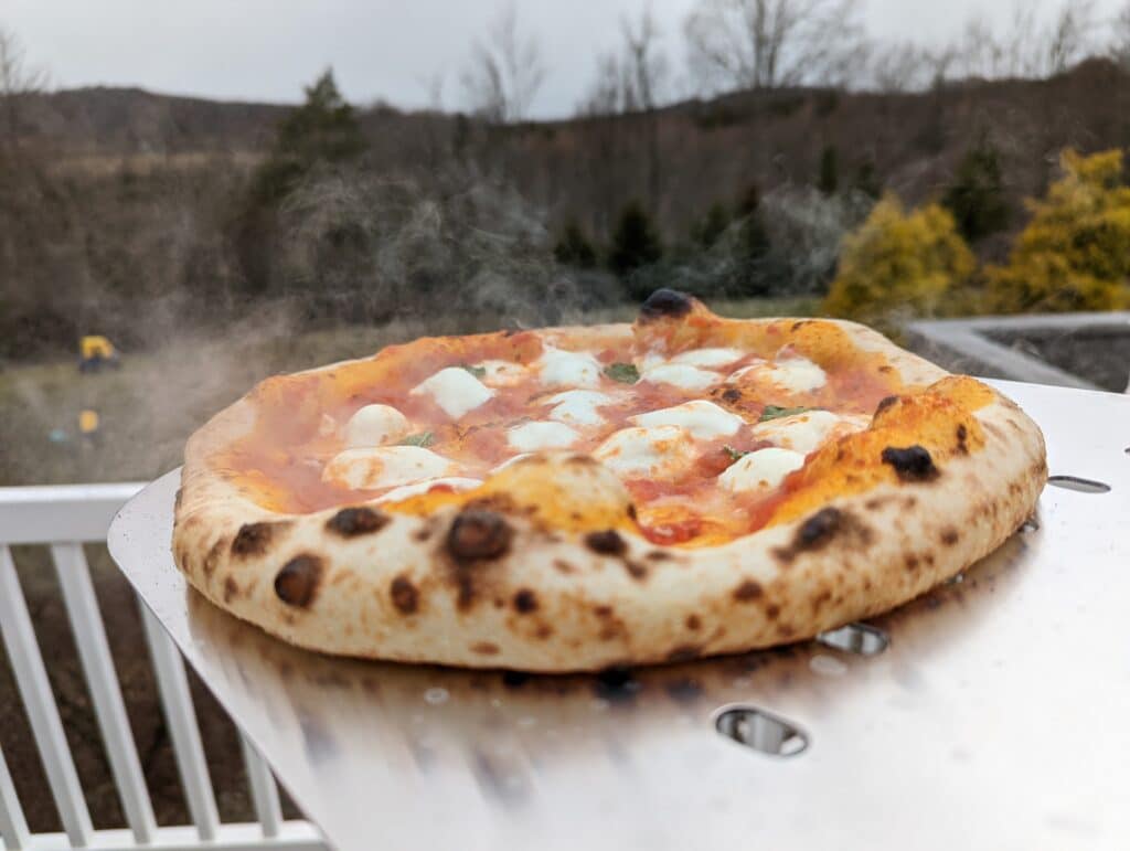 Authentic Neapolitan pizza recipe