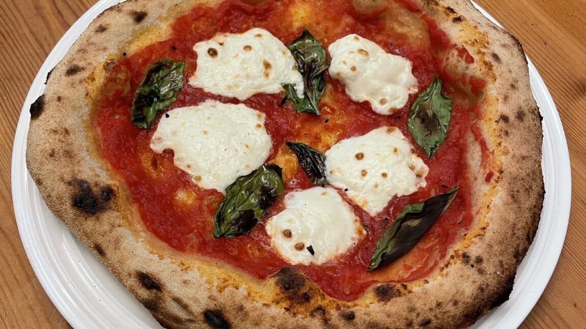 Wood-fired neapolitan pizza from the 70x70 oven